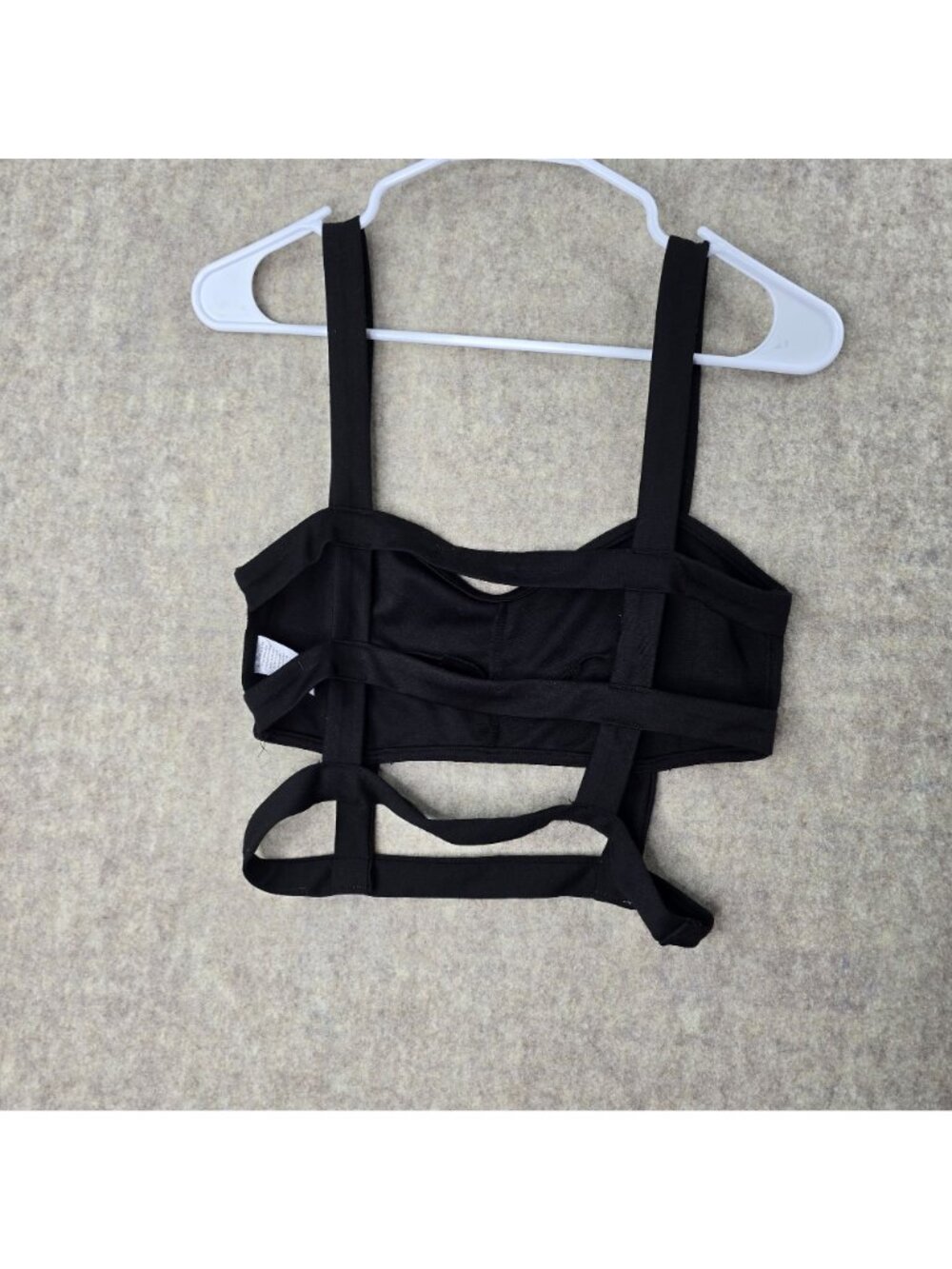 Solemio Womens Black Strappy Crop Top Large Polyester Blend Fitted Cutout Back - Picture 2 of 6